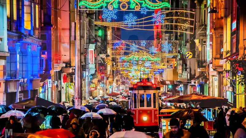 Antalya Çıkışlı Uçaklı İstanbul Turu