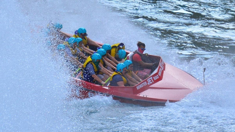 Monster Jet Bot 6in1