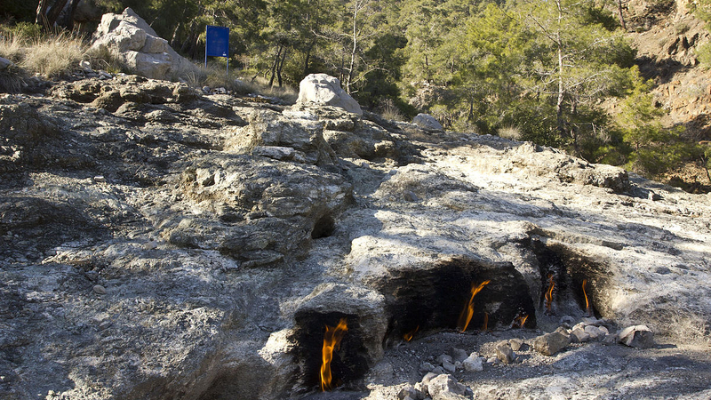 Kemer : Ulupınar'da Akşam Yemekli Olympos, Çıralı Yanartaş Jeep Turu