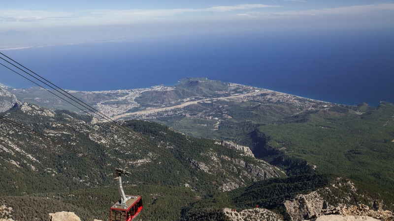 Kemer : Tahtalı Dağı 2365m Olympos Teleferik Turu