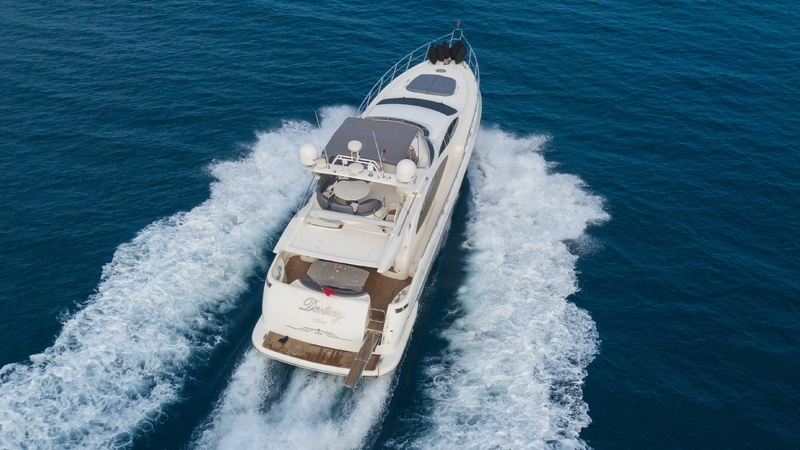 Özel Yat : Azimut 68 | 22 Metre | Morning Tour