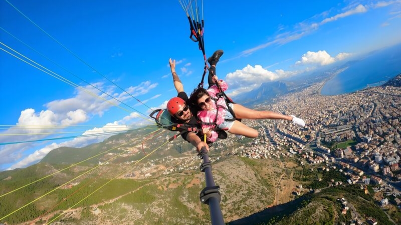 Alanya : Yamaç Paraşütü Deneyimi