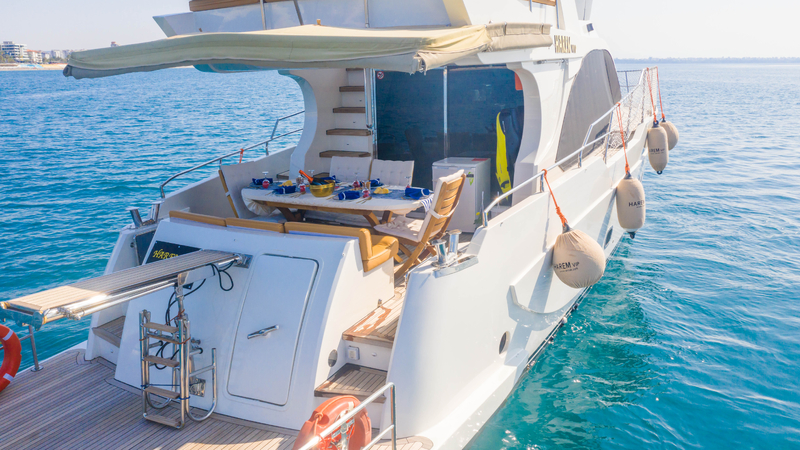 Özel Yat : Custom Made CS | 17 Metre | Gündüz Turu