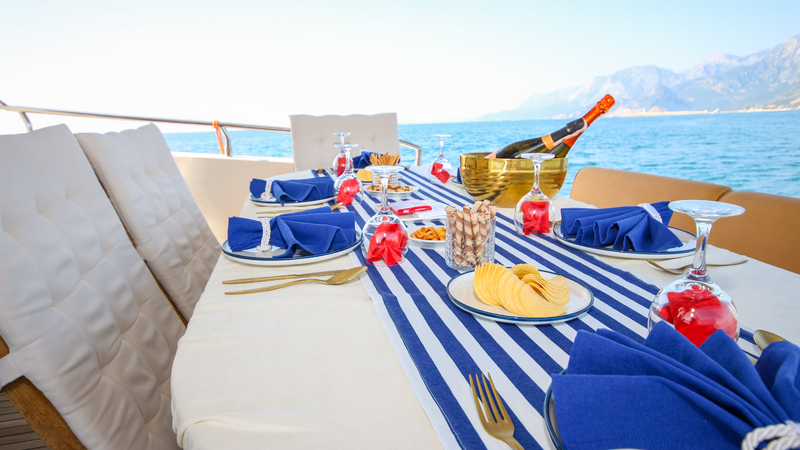 Özel Yat : Custom Made CS | 17 Metre | Gündüz Turu