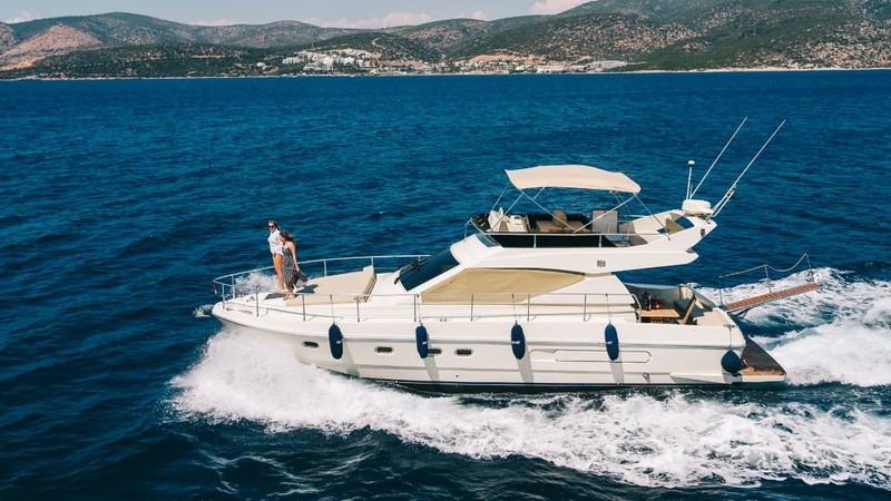 Özel Yat : Feretti | Fun Freeday | Morning Tour