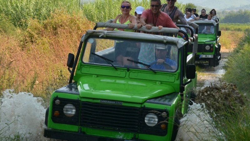 Alanya : Dimçay Nehri'nde Öğle Yemekli Toros Dağları Jeep Safari
