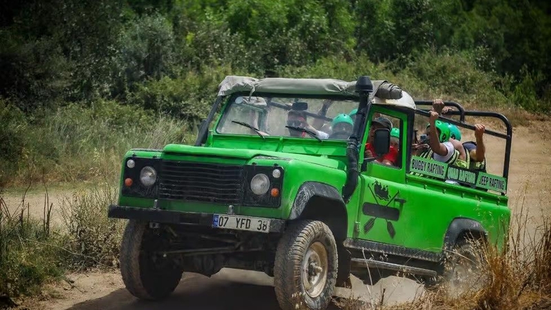 Alanya : Dimçay Nehri'nde Öğle Yemekli Toros Dağları Jeep Safari