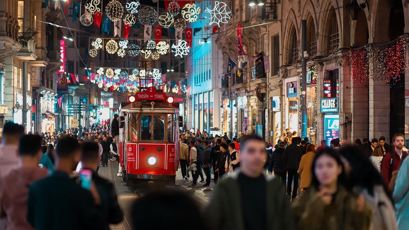 İstanbul : Özel Dolmabahçe Sarayı , Galata Kulesi ve İstanbul Boğazı Tekne Turu